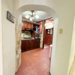 Acceso independiente a la cocina integral de Casa 22