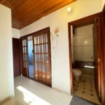 Distribución de habitaciones y baño del segundo piso